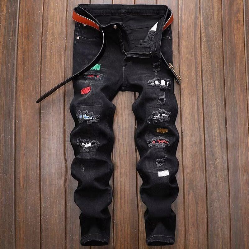 Jeans strappati di marca stree - Streetwear Brand Denim recensione e prezzo
