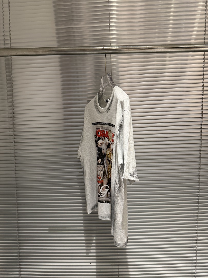 T-shirt Vintage Distressed con - Streetwear Brand Vintage recensione e prezzo