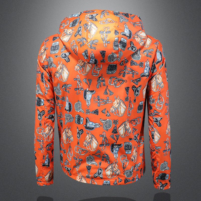 Giacca con Cappuccio da Uomo P - Streetwear Brand Clothing recensione e prezzo