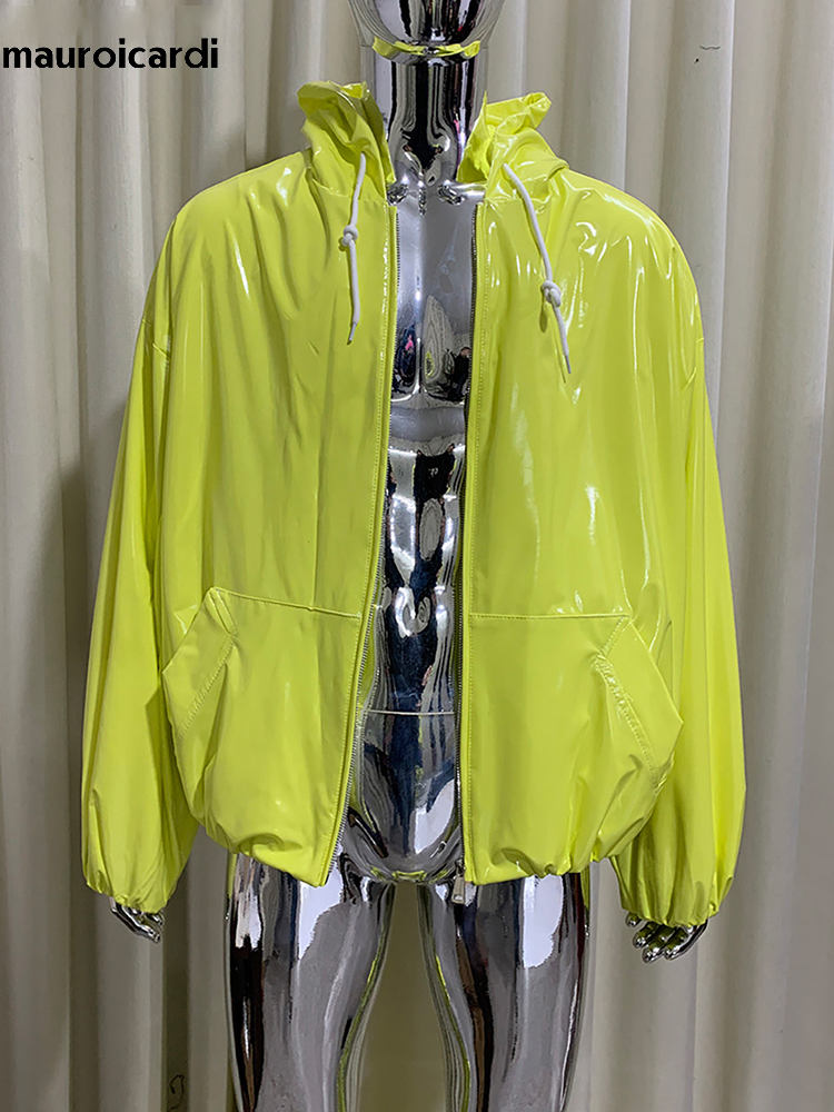 Giacca in Pelle Lucida Oversiz - Streetwear Brand Clothing recensione e prezzo